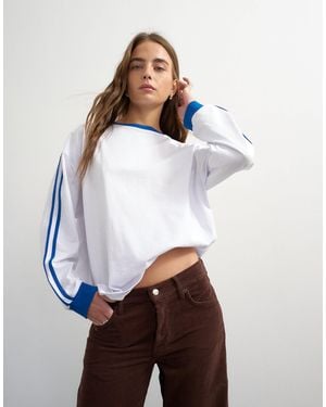 TOPSHOP Langärmeliges oversize-skater-t-shirt mit streifendetail - Weiß