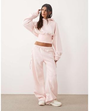 Kaiia Joggers De Pernera Ancha Con Detalle Lateral De Cordones En "Strawberry Milkshake"-Rosa