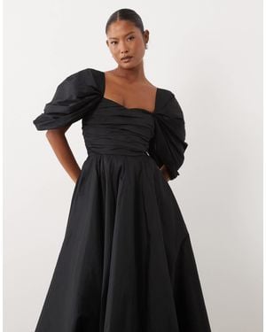 LACE & BEADS Taffeta Puff Sleeve Sweetheart Neck Gown - Black