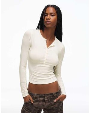 Bershka Henley T-Shirt Met Lange Mouwen - Wit