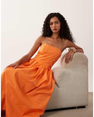 ASOS Vestido Largo Palabra De Honor Con Falda Amplia En - Naranja