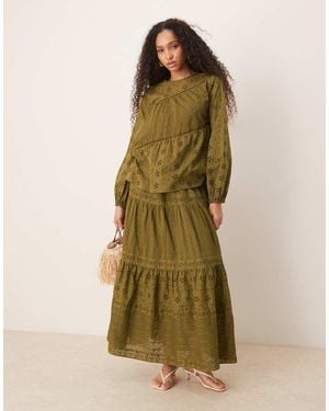 ASOS Broderie And Lace Mix Tiered Maxi Skirt - Green