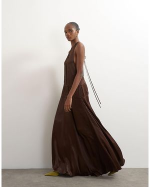 TOPSHOP Robe longue en satin à taille basse et emmanchures basses couleur chocolat - Marron