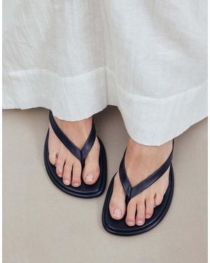 NA-KD Leather Flip Flop Heels - Blue