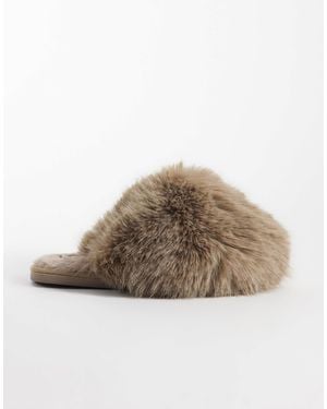 SEQWL Smarties Fluffy Pom Pom Slippers - Brown