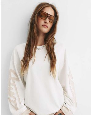 Pull&Bear Stwd T-shirt With Contrasting Patch - White