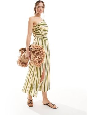 ASOS Vestito Estivo Midi Monospalla Verde A Righe Con Bustino Arricciato E Gonna A Ruota - Metallizzato