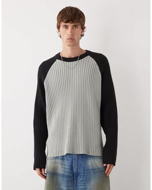 Weekday – kastiger pullover - Grau