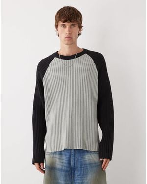 Weekday – kastiger pullover - Grau