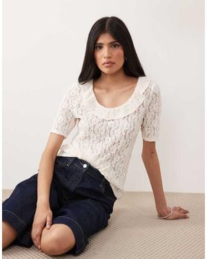 Jdy Scoop Neck Top With Frill Collar - White