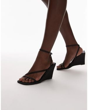 TOPSHOP Frankie High Heel Strappy Wedge - Brown