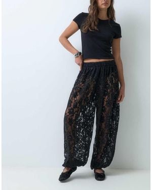ASOS Fluwelen Pantalon Met Kant En Ballonpijpen - Zwart