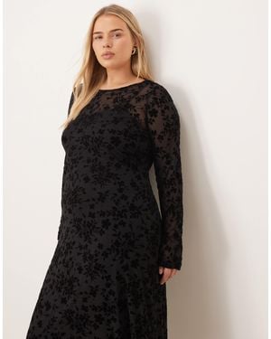Nobody's Child Clarissa Devore Velvet Midi Dress - Black
