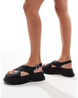 Truffle Collection Sandalias Negras Con Tiras Cruzadas Y Suela Gruesa De - Negro