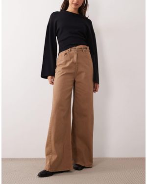 ASOS Adjustable Waistband Straight Leg Jeans - Brown