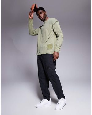 Liquor N Poker Double Layer Long Sleeve Distressed T-Shirt - Green