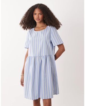 Jdy Gestreepte Mini Jurk Met Korte Mouwen - Blauw