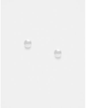 Kingsley Ryan Classic Pearl Stud Earrings - Metallic