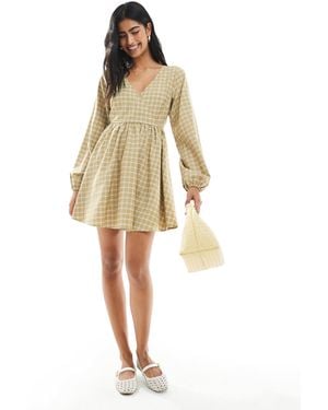 Daisy Street V-neck Mini Dress - Natural