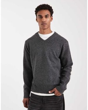 Only & Sons Jersey Gris Oscuro Con Cuello De Pico De Punto Cepillado De