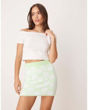 Glamorous Intarsia Knitted Mini Skirt - White