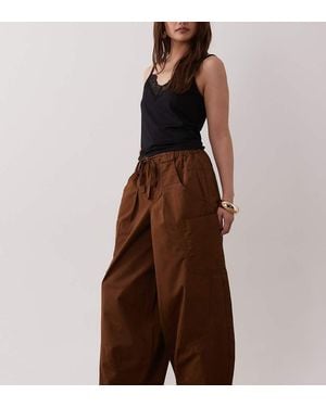 ASOS Asos Design Petite Pull On Barrel Trousers - Brown