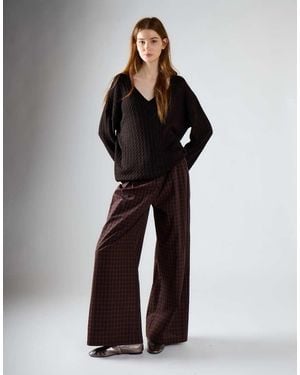 Glamorous Cable-Knit V-Neck Jumper - Black