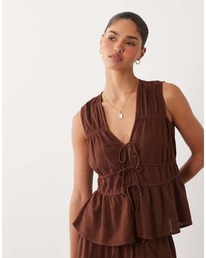 Nobody's Child Linen Blend Ruched Tie Front Top - Brown