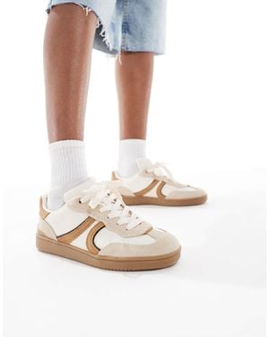Stradivarius Gum Sole Sneaker - White