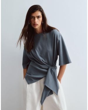 ARRANGE T-shirt With Tie Waist Detail - Gray