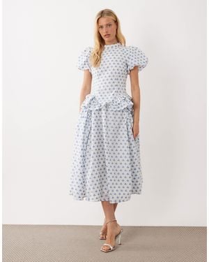 Sister Jane Dream Sea Salt Jacquard Mid Rise Skirt With Pockets - White
