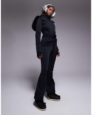 ASOS 4505 Ski & Snow Traje De Esquí De Corte Slim Acampanado Con Cinturón De Tejido Estilo Softshell Con Capucha De Piel Sintética De Asos 4505 Ski - Azul