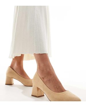 Truffle Collection Wide Fit Block Heel Court Shoe - White