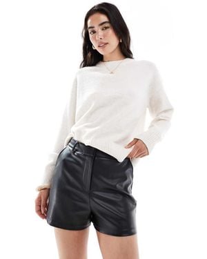 New Look Faux-leather Tailored Shorts - White