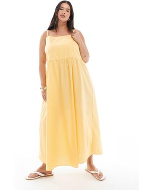 Pieces Plus Pieces curve – gestreiftes midi-trägerkleid - Mettallic