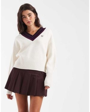 Fred Perry Contrasterende Gebreide Trui Met V-Hals - Wit