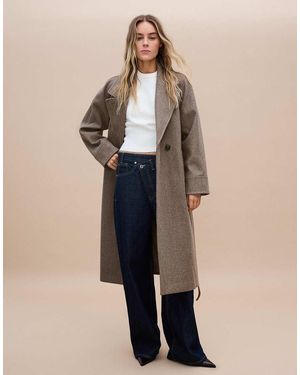 Bershka Lange Zachte Jas Met Ceintuur - Naturel