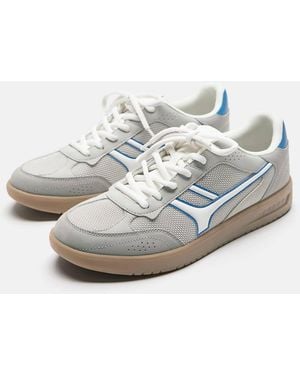 Pull&Bear – retro-sneaker - Weiß