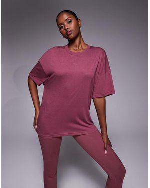 PUMA Train Oversized T-shirt - Purple
