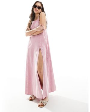 Monki Vestido Vaquero Largo De Tirantes Con Abertura Delantera De - Rosa