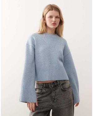 Monki Jersey Azul Empolvado Con Cuello Redondo De Punto De