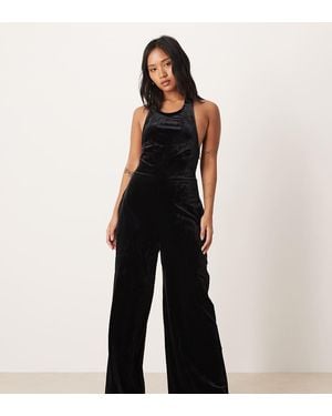 Nobody's Child Petite Mono Largo De Cuello Halter De Terciopelo De - Negro