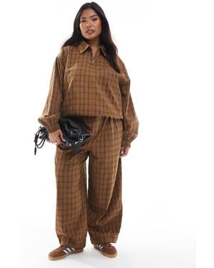 ASOS Curve Textured Barrel Leg Pull On Trousers Co-ord With Seam Detail - Brown