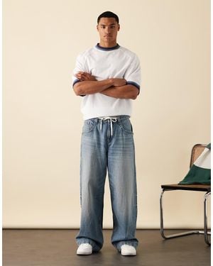 ASOS Super baggy Fit Jeans With Embroidered Back Pocket - Natural