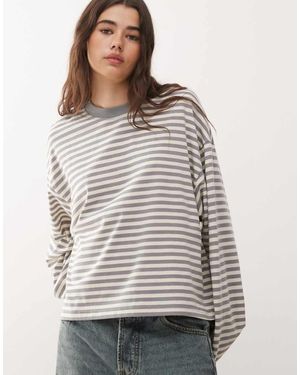 Lioness Bloom Cotton Blend Long Sleeve Crew Neck Boxy T-shirt - Grey