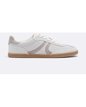 Stradivarius Barefoot Retro Leather Trainers - White