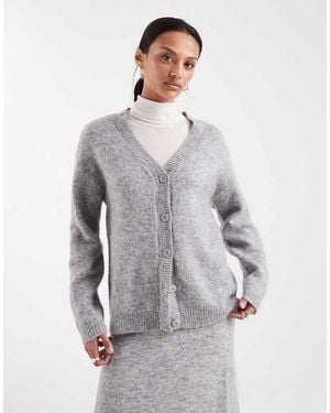 Pieces Fluffy Knitted V-neck Slouchy Cardigan Co-ord - Grey