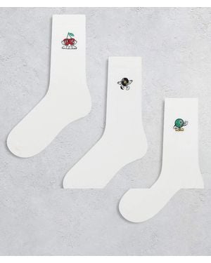 ASOS 3 Pack Socks With Characters Graphics - White