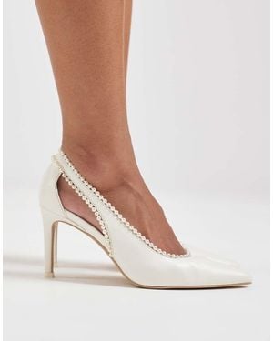 Dolce Vita Kelson Bridal Pointed Toe Heels With Faux Pearl Cutout Detailing - White