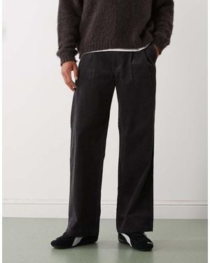 Prohibited Straight Leg Double Pleated baggy Trousers - Black